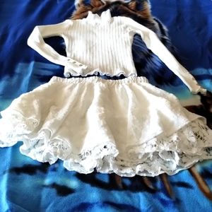 Small White Cream skirt by Fashion Now